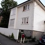 Modern And Central Apartment 3 Beds Free Parking