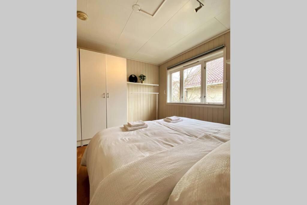 Apartment Modern And 3 Beds Free Parking